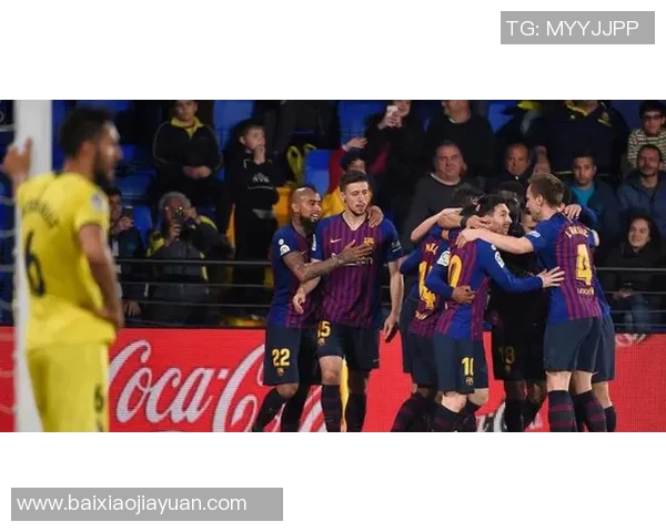 足球明星夺冠时保镖的紧张反应与幕后故事揭秘